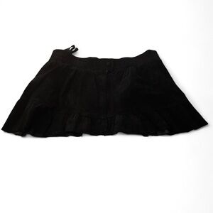 Vintage Chic Black Mini Skirt